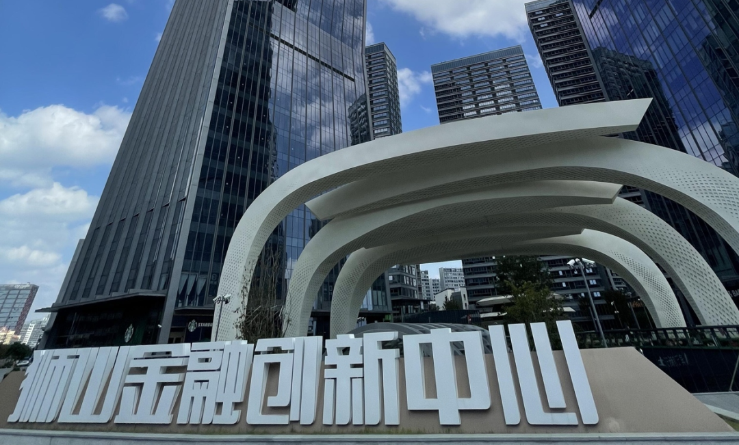 商业空间装修|新区狮山金融创新中心健身房开工大吉！